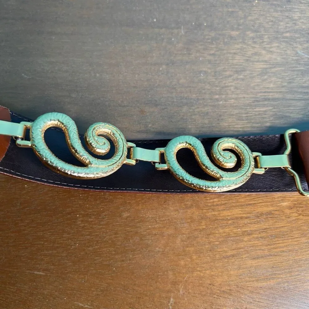 New York studio vintage leather and gold details made in Italy